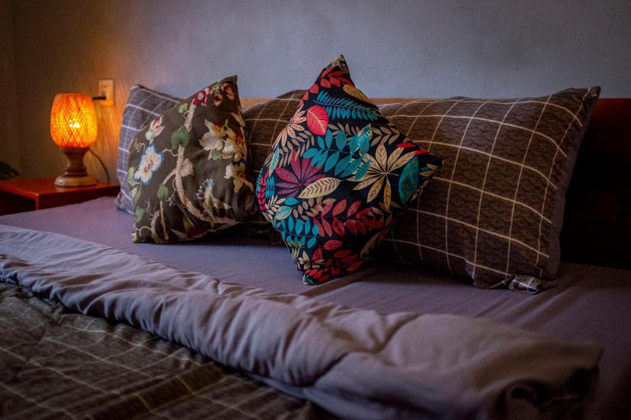 Monkey Republic Kampot Hotell Rum bild