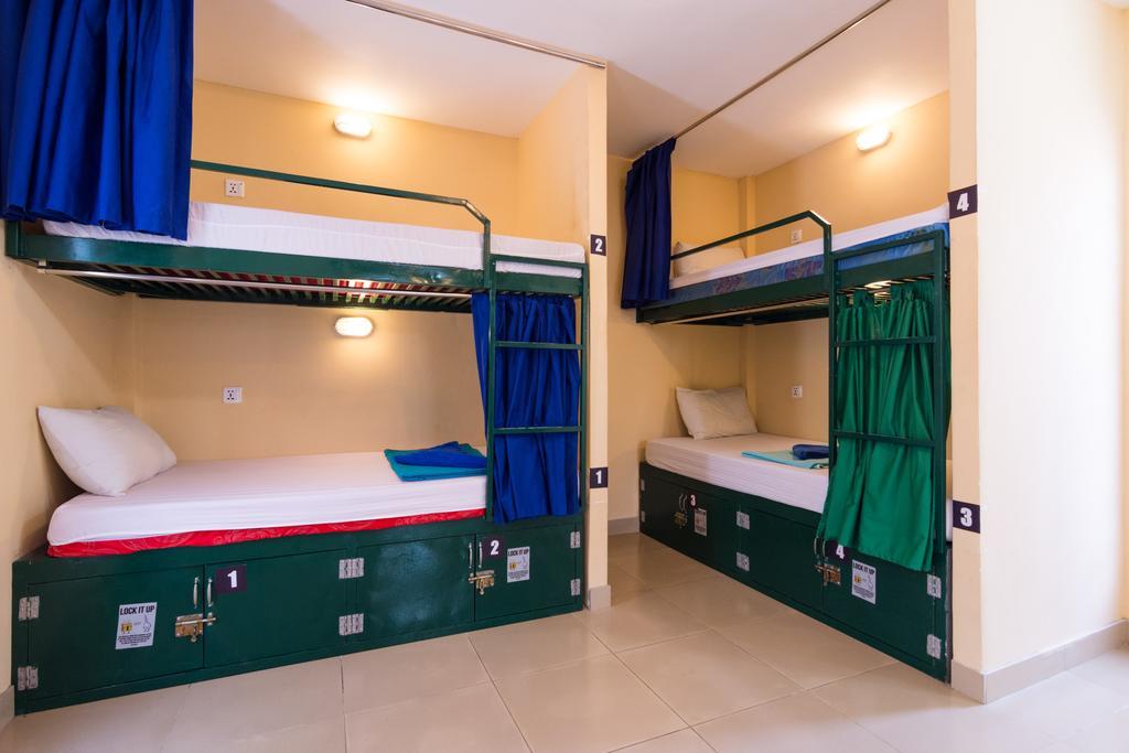 Monkey Republic Kampot Hotell Exteriör bild